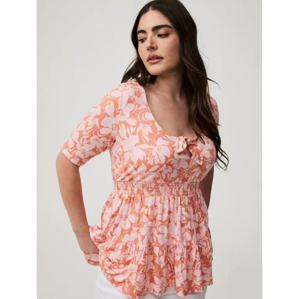 Torrid Super Soft Floral Smocked Tiered Babydoll Top Coral Peach Plus Size 4 4X
